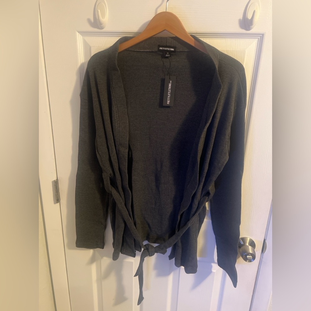 NWT PrettyLittleThing Charcoal Waffle Knit Belted Cardigan XS